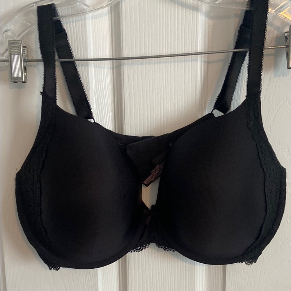 Victoria’s Secret Black Lace Bra